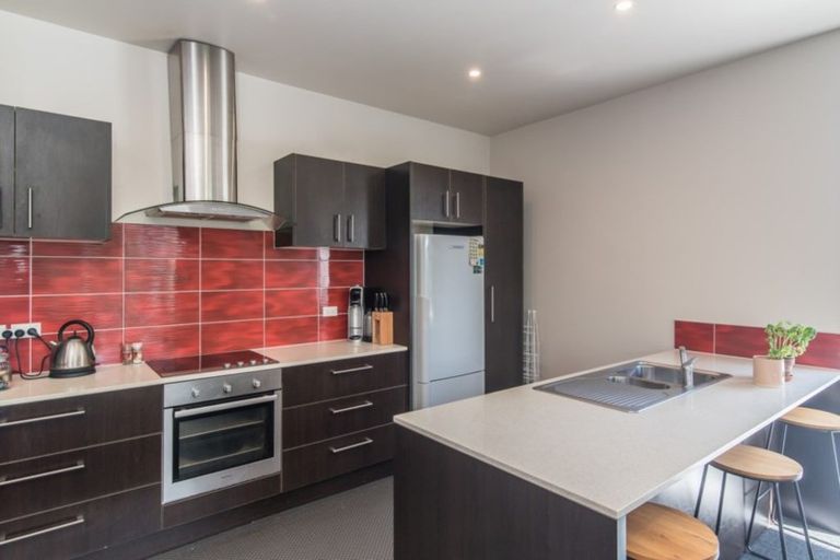 Photo of property in 52 Ellice Street, Mount Victoria, Wellington, 6011