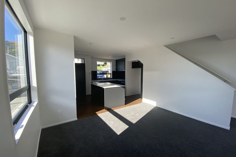 Photo of property in 2b Mamari Street, Rongotai, Wellington, 6022