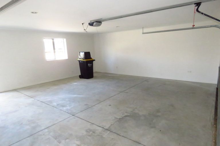 Photo of property in 28 Fonblanque Street, Westport, 7825