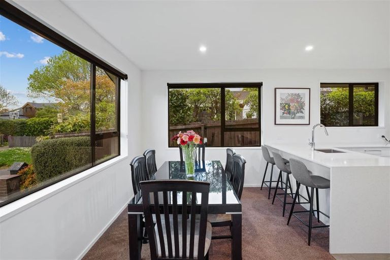 Photo of property in 14 Melissa Place, Burnside, Christchurch, 8042