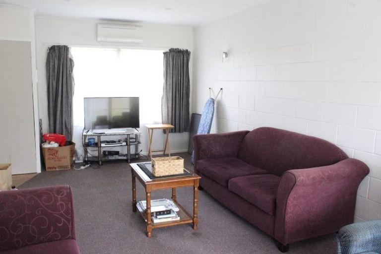 Photo of property in 3/34 Malone Road, Mount Wellington, Auckland, 1060