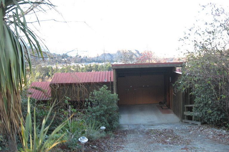 Photo of property in 16 Moonlight Track, Arthurs Point, Queenstown, 9371