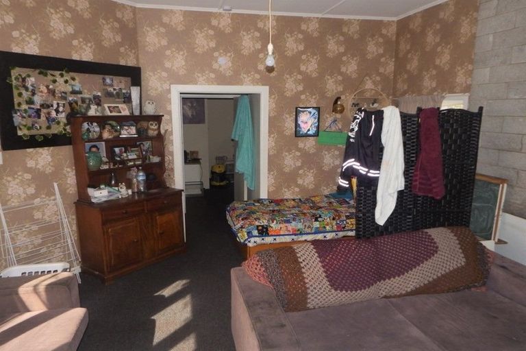 Photo of property in 5 Cuba Street, Marton, 4710