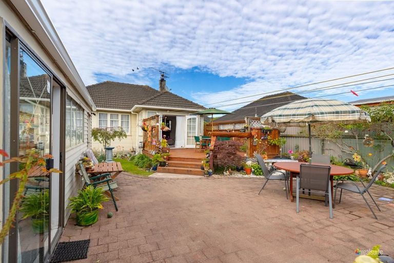 Photo of property in 1 Butler Street, Naenae, Lower Hutt, 5011