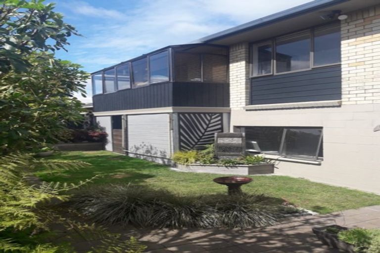Photo of property in 2/33 Golf Road, Mount Maunganui, 3116