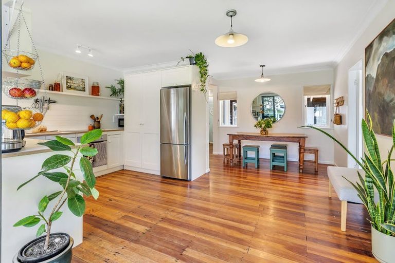 Photo of property in 18 Sarah Avenue, Whitianga, 3510