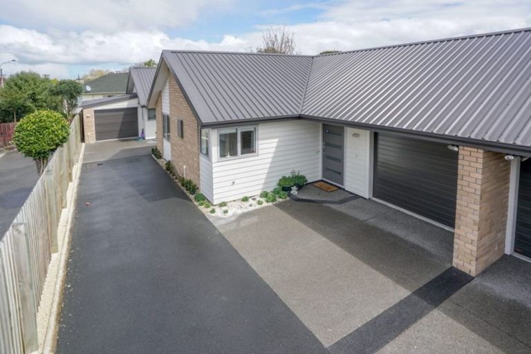 Photo of property in 323b Wairakei Road, Burnside, Christchurch, 8053