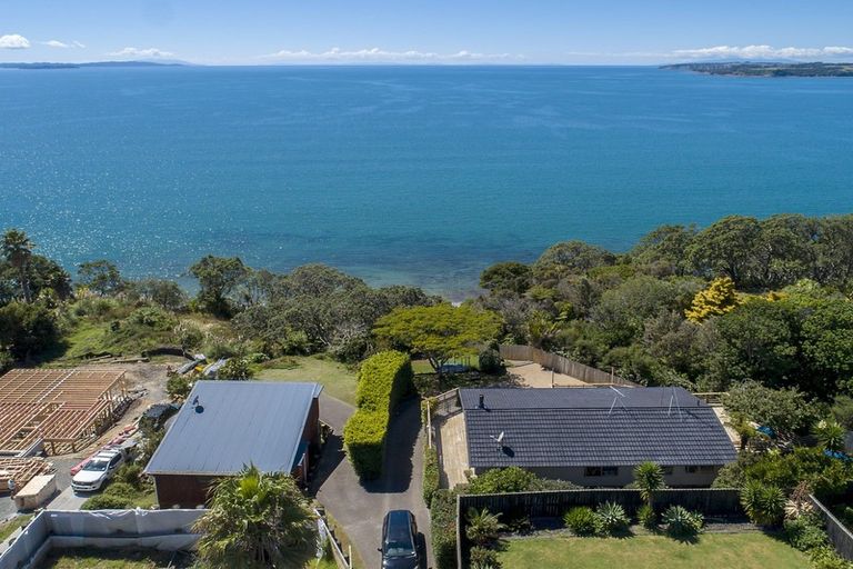 Photo of property in 106 Vipond Road, Stanmore Bay, Whangaparaoa, 0932