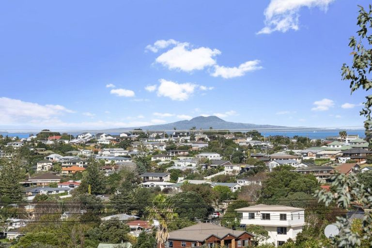 Photo of property in 12a Layton Road, Manly, Whangaparaoa, 0930