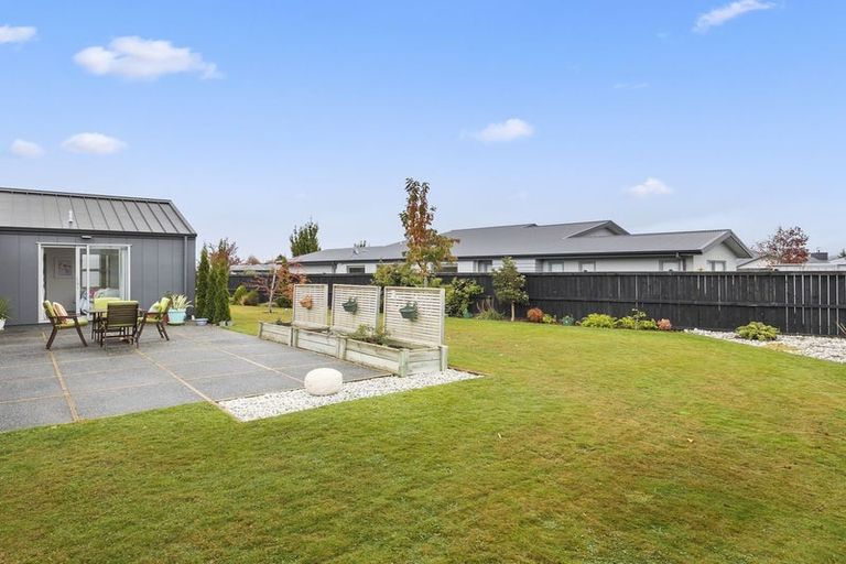Photo of property in 11 Ben Lomond Drive, Mosgiel, 9024
