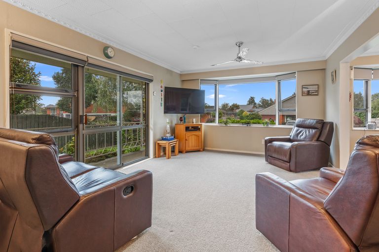 Photo of property in 1 Windsor Place, Mosgiel, 9024