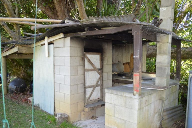 Photo of property in 279 Colville Road, Coromandel, 3584