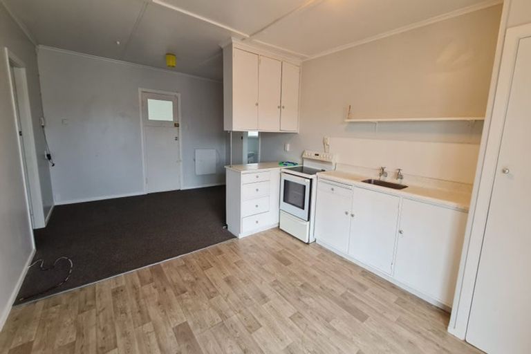 Photo of property in 60 Seafront Road, Castlecliff, Whanganui, 4501