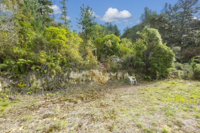 Photo of property in 106c Wyndham Road, Pinehaven, Upper Hutt, 5019