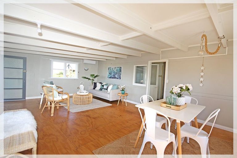 Photo of property in 120 Seabury Avenue, Foxton Beach, Foxton, 4815