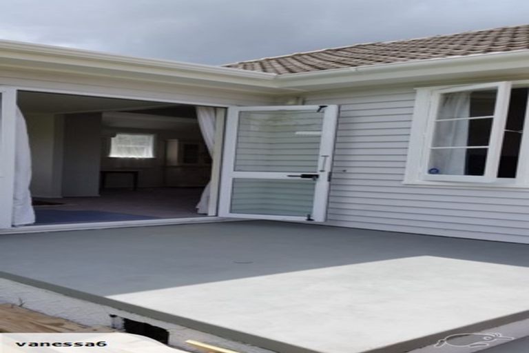 Photo of property in 75 Oxford Terrace, Epuni, Lower Hutt, 5011