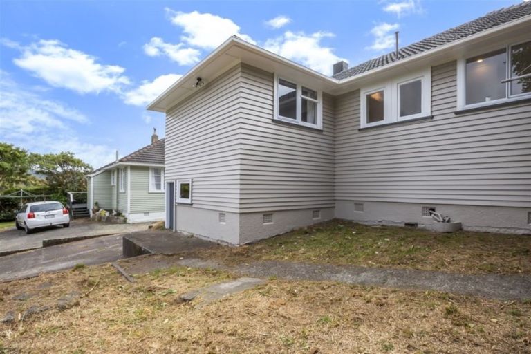 Photo of property in 18 Gear Terrace, Ranui, Porirua, 5024