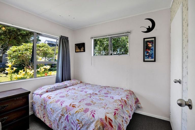 Photo of property in 30 Hobart Drive, Spotswood, New Plymouth, 4310