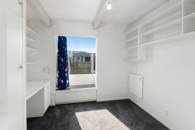 Photo of property in 6 Mark Place, Lynmore, Rotorua, 3010