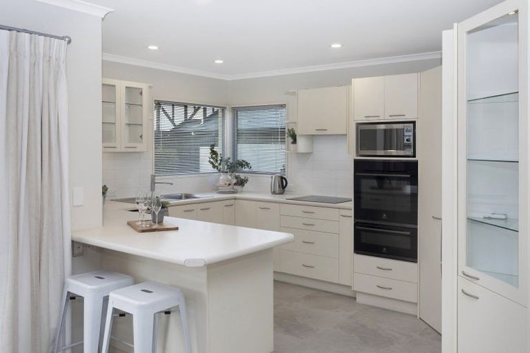 Photo of property in 230a Lake Terrace Road, Shirley, Christchurch, 8061