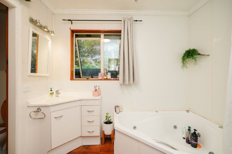 Photo of property in 553 Tay Street, Hawthorndale, Invercargill, 9810