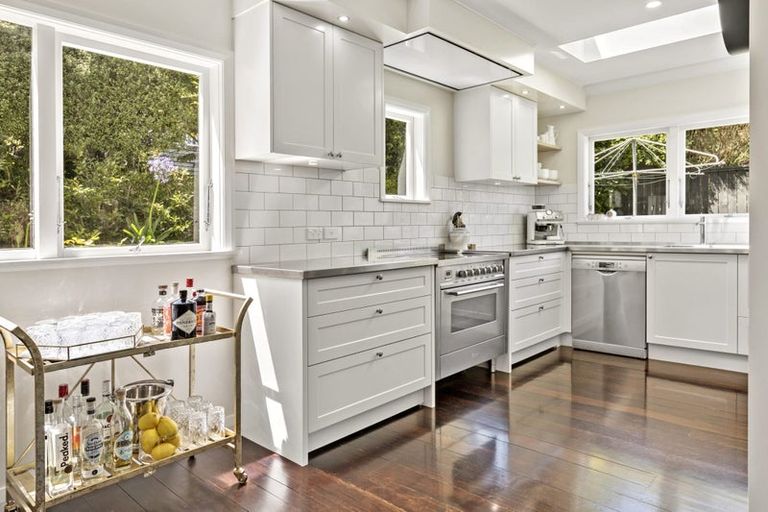 Photo of property in 88 Hatton Street, Karori, Wellington, 6012