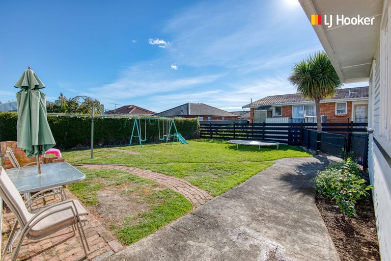 Photo of property in 12 Montrose Street, Mosgiel, 9024