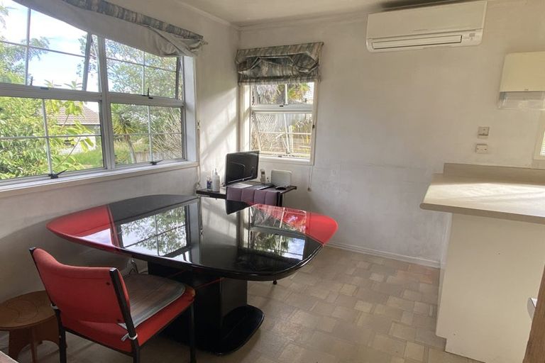 Photo of property in 59a Juniper Road, Sunnynook, Auckland, 0620