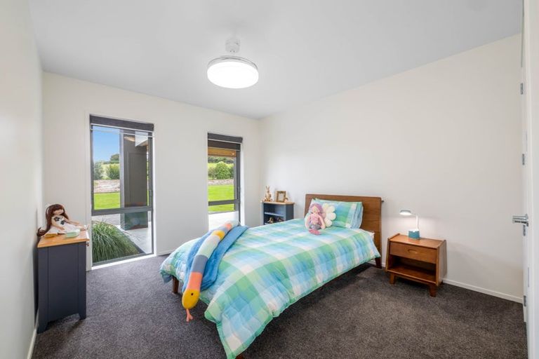Photo of property in 15 Magnolia Tree Way, Kerikeri, 0294