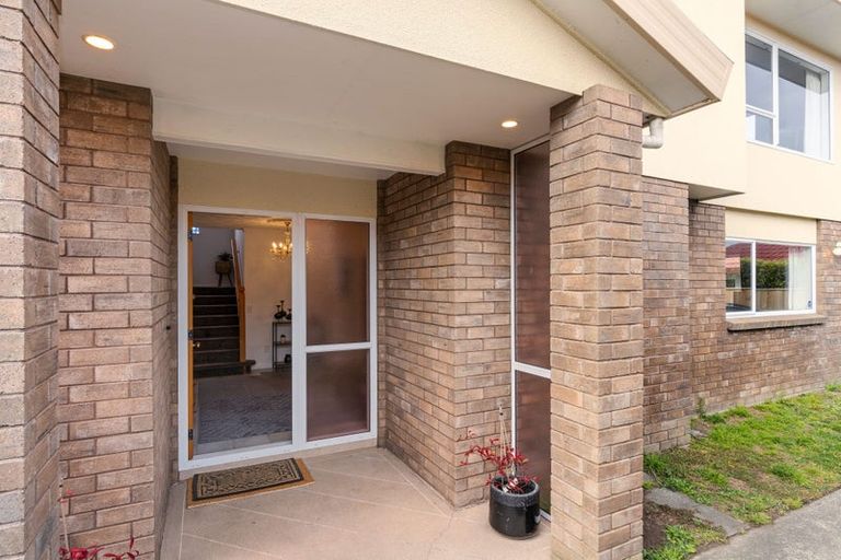 Photo of property in 76 Cedar Drive, Paraparaumu Beach, Paraparaumu, 5032