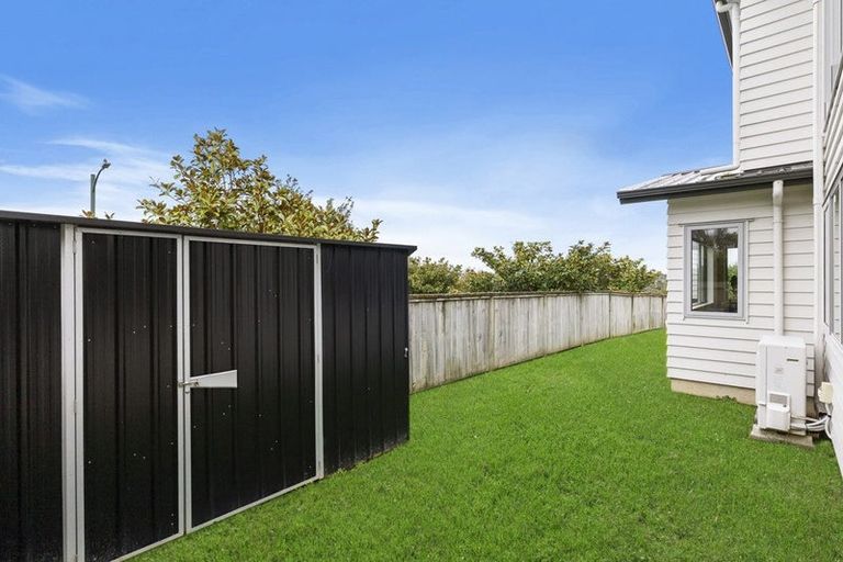 Photo of property in 135 Vipond Road, Stanmore Bay, Whangaparaoa, 0932