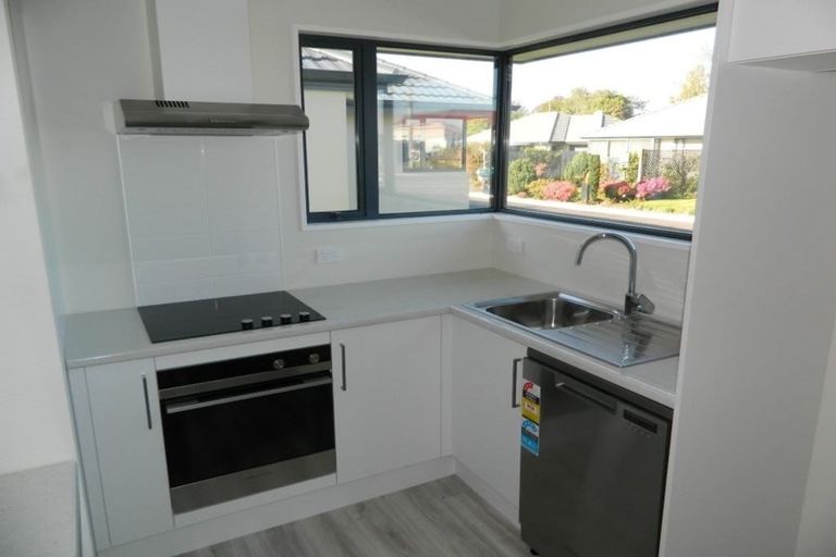 Photo of property in 52b Marshland Road, Shirley, Christchurch, 8061