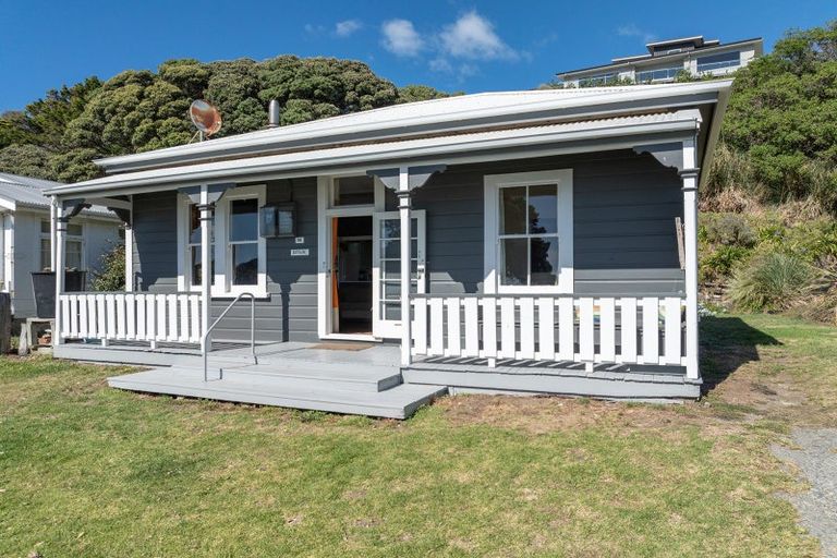 Photo of property in 58 Jetty Road, Castlepoint, Tinui, 5889