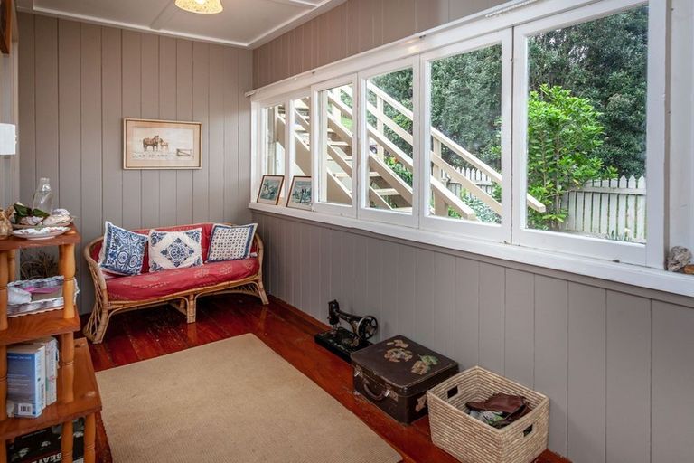 Photo of property in 2 Aputa Avenue, Te Puru, Thames, 3575