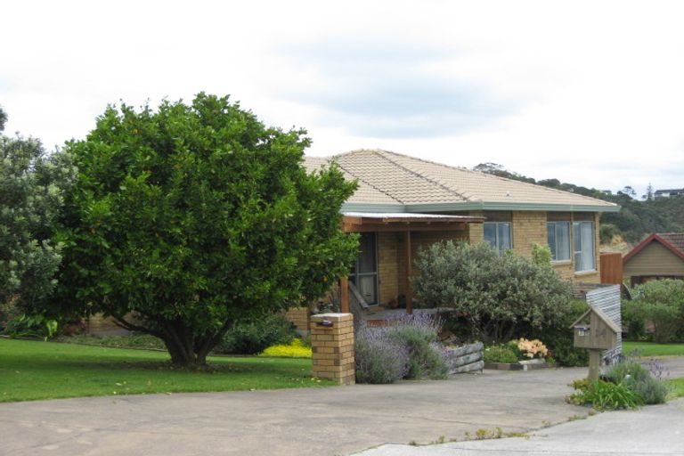 Photo of property in 12 Fishermans Cove, Army Bay, Whangaparaoa, 0930