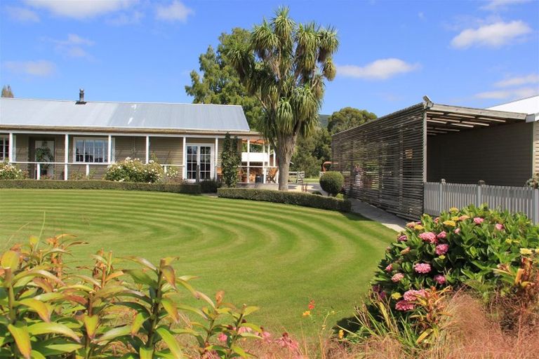 Photo of property in 61 Mill Road, Waimate, 7924