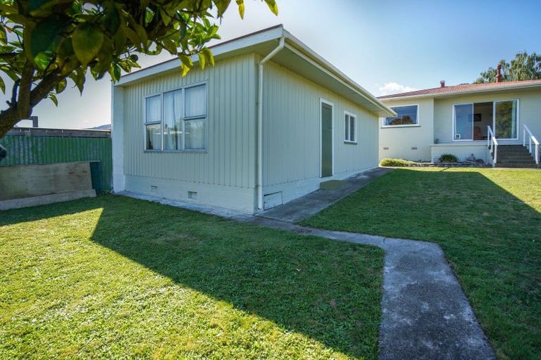 Photo of property in 15 Griffin Street, Richmond, 7020