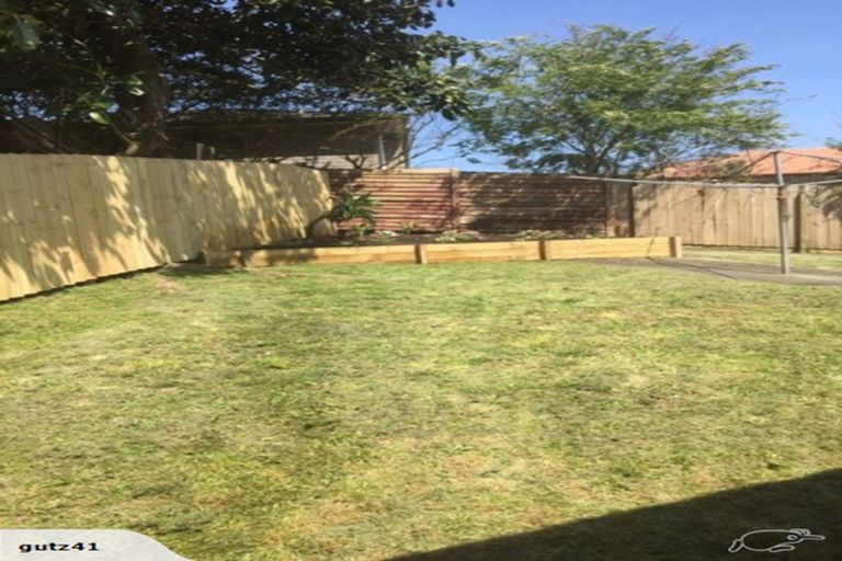 Photo of property in 1/5 Kohiwi Road, Manurewa, Auckland, 2102