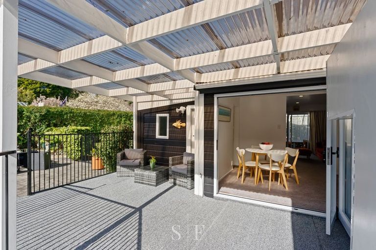 Photo of property in 417 Te Moana Road, Waikanae, 5036