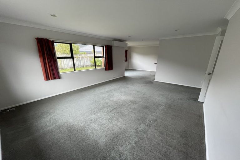 Photo of property in 73 Mandel Mews, Waiwhetu, Lower Hutt, 5010