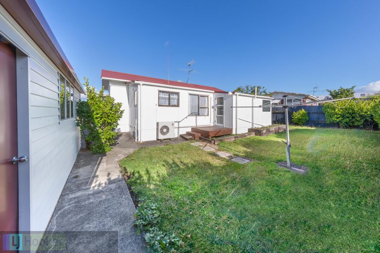 Photo of property in 3/44 Rangitoto Road, Papatoetoe, Auckland, 2025