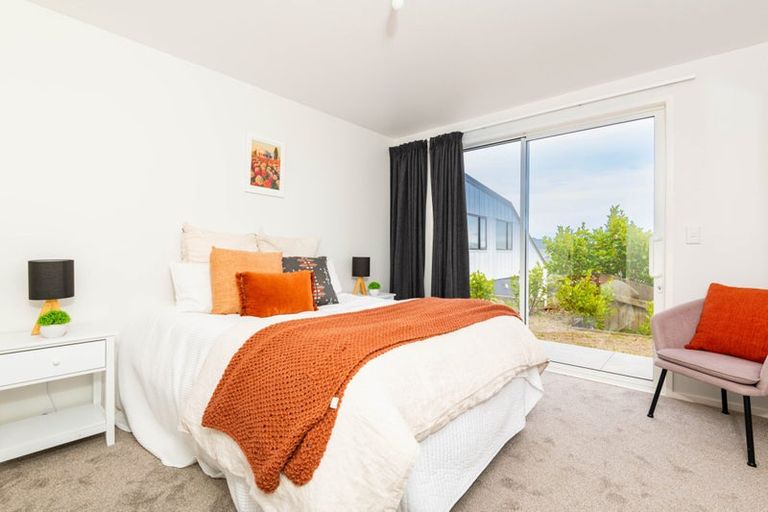 Photo of property in 4 Cunliffe Street, Johnsonville, Wellington, 6037