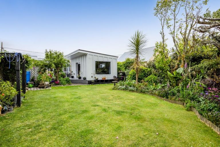 Photo of property in 6 Galt Street, Hawera, 4610