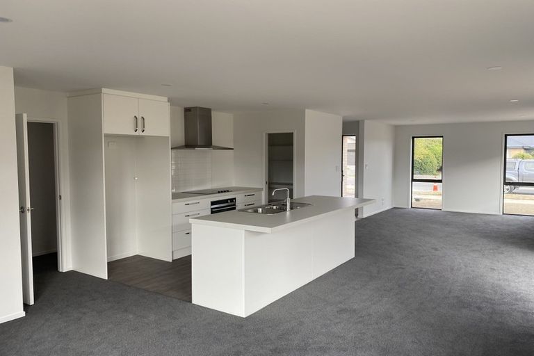 Photo of property in 35 Murphys Road, Halswell, Christchurch, 8025