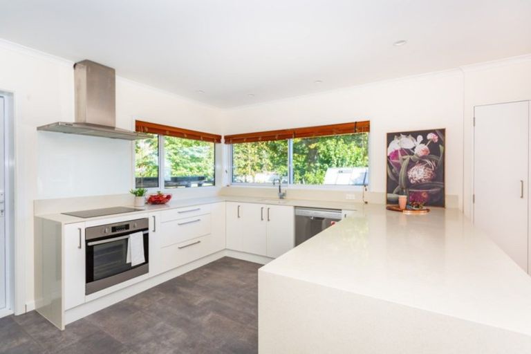 Photo of property in 24 Sloan Terrace, Cashmere, Christchurch, 8022