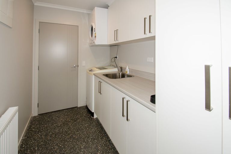 Photo of property in 59 Grandvista Drive, Green Island, Dunedin, 9018