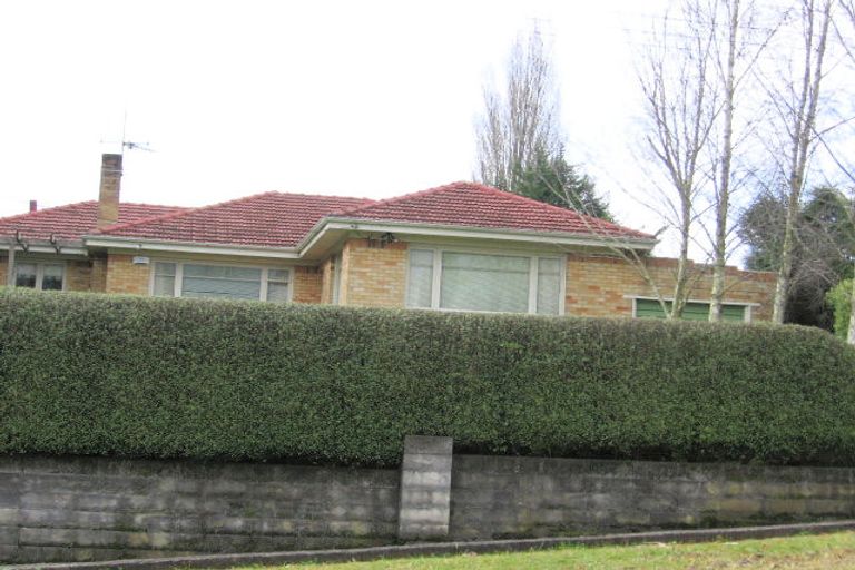 Photo of property in 24 Taniwha Street, Frankton, Hamilton, 3204