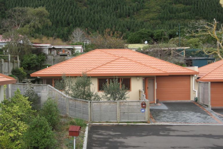 Photo of property in 74 Hinemoa Street, Paraparaumu, 5032