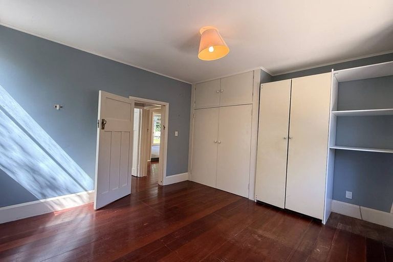 Photo of property in 24 Oban Street, Wadestown, Wellington, 6012