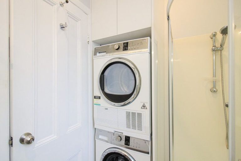 Photo of property in 90 Ellice Street, Mount Victoria, Wellington, 6011